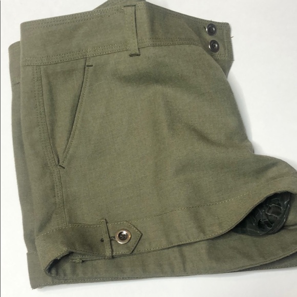 Free People army green safari short. Size 10 - Picture 7 of 8